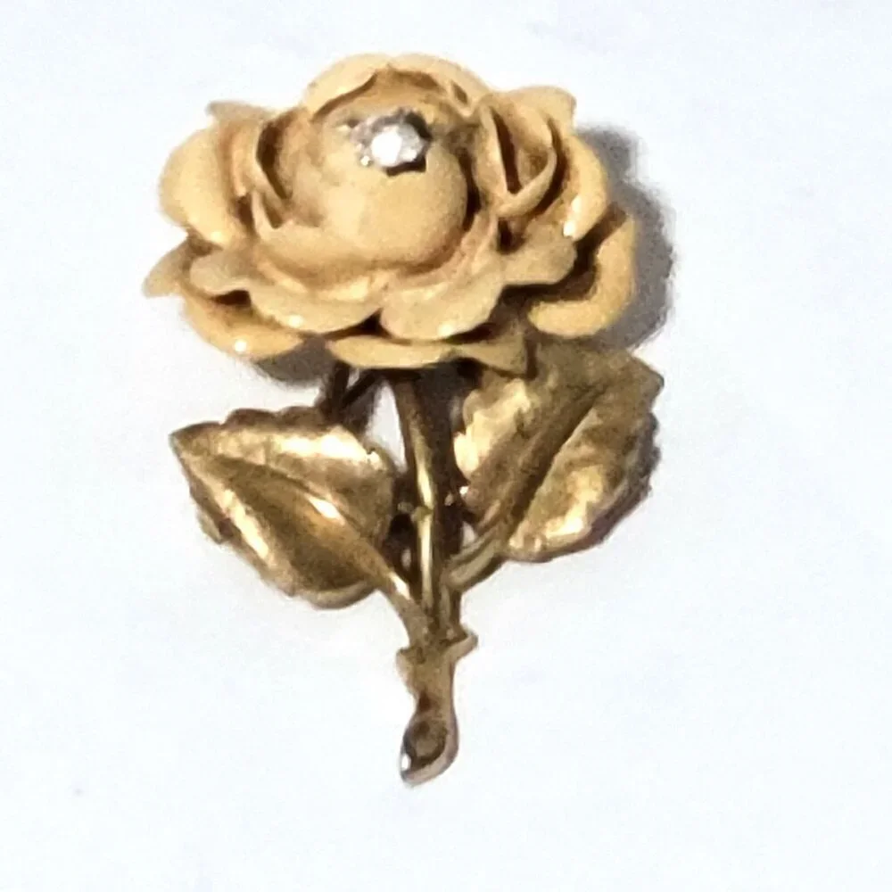 Trifari Flower Brooch Signed Gold Tone Pin Rhinestone Vintage